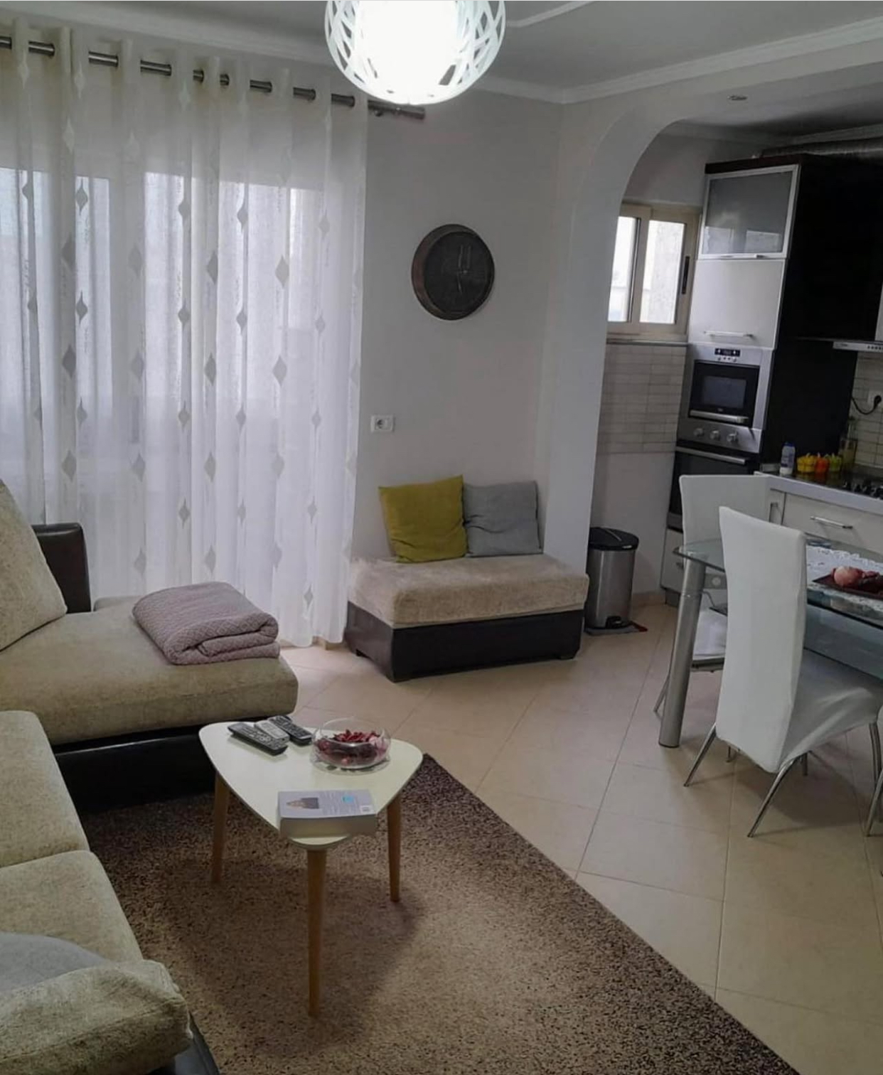 🏡 Jepet Apartament 1+1 me Qera mbi fushen e Ali Demit, Tiranë