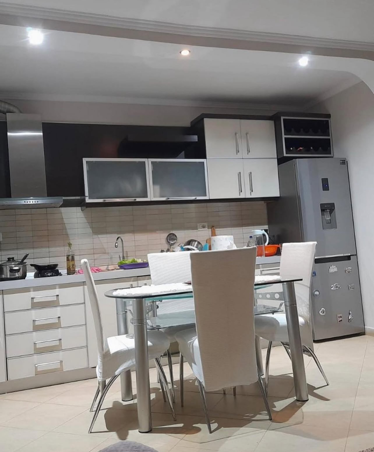 🏡 Jepet Apartament 1+1 me Qera mbi fushen e Ali Demit, Tiranë