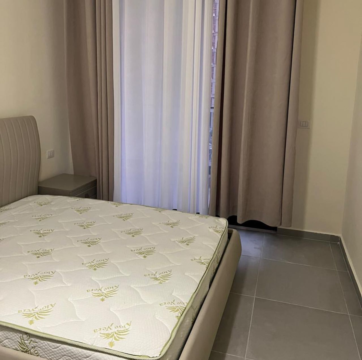 🏡 Jepet Apartament 1+1 me Qera te Fusha e Aviacionit, Tiranë