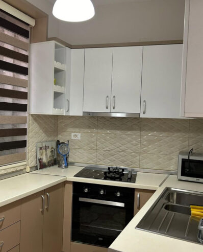 🏡 Jepet Apartament 1+1 me Qera te Ringu, Tiranë