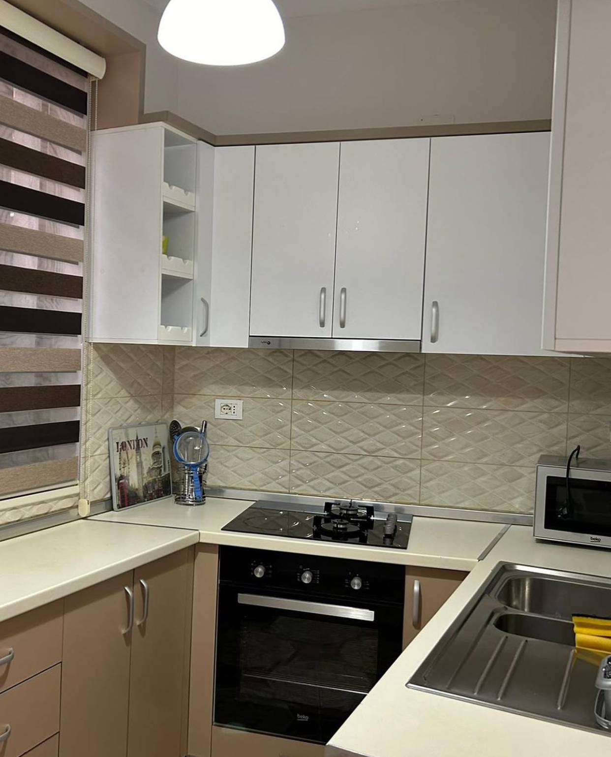 🏡 Jepet Apartament 1+1 me Qera te Ringu, Tiranë