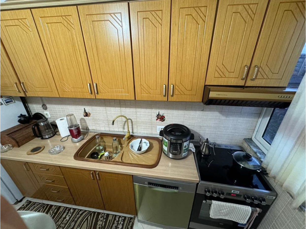 🏡 Jepet Apartament 1+1 me qera në Laprakë, Tiranë