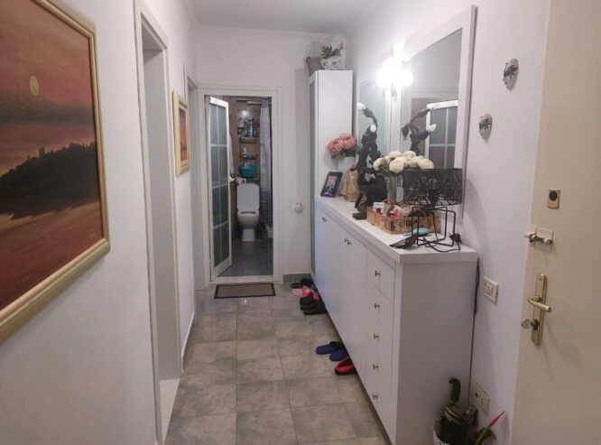🏡 Shitet Apartament 2+1 te Fusha e Ali Demit, Tiranë