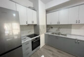 🏠 Jepët Apartament 1+1 me Qera mbi Fushën e Ali Demit, te Mangalem 21, Tiranë