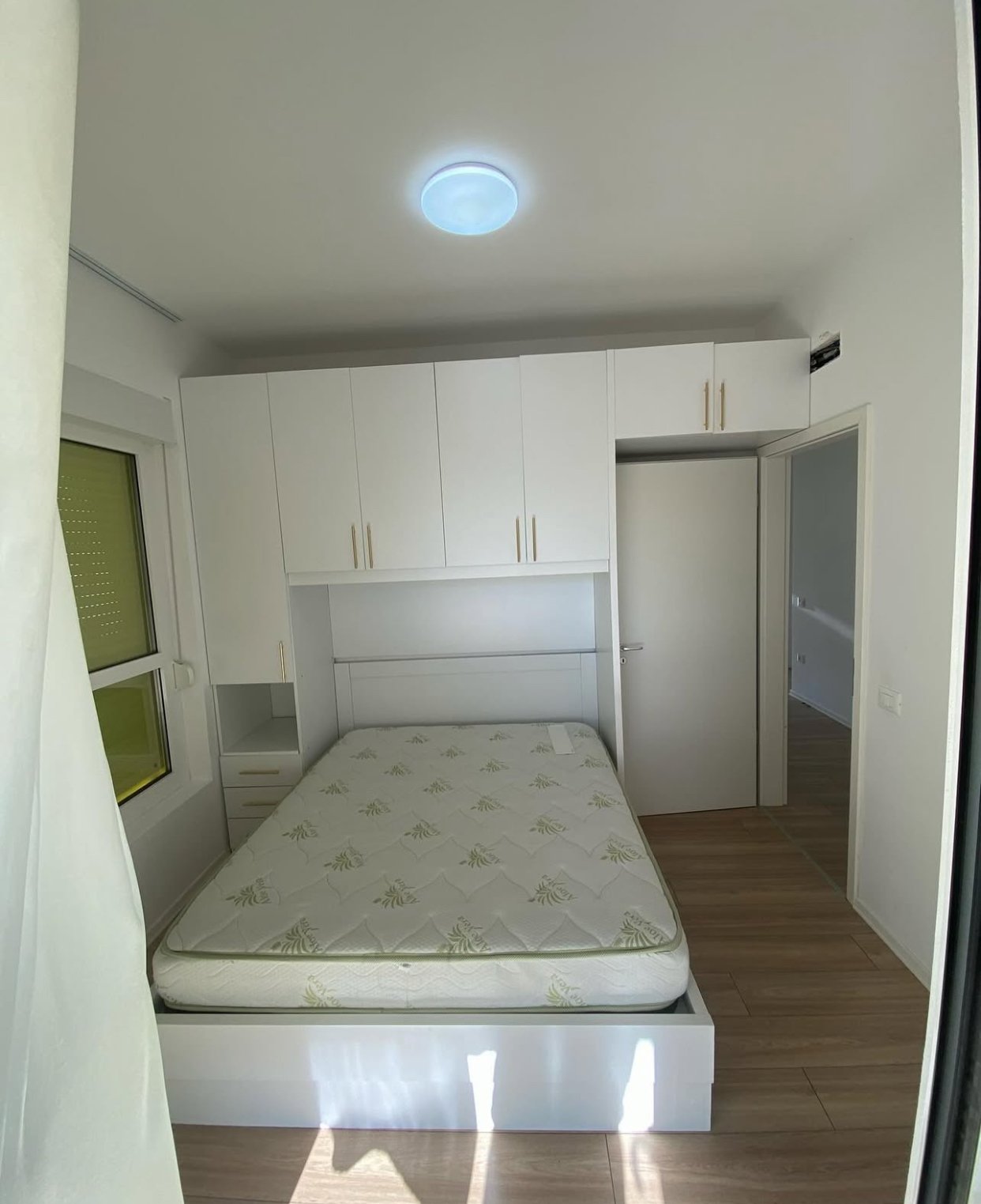 🏠 Jepet Apartament 2+1 me Qera mbi Fushën e Ali Demit, (Mangalem 21) Tiranë