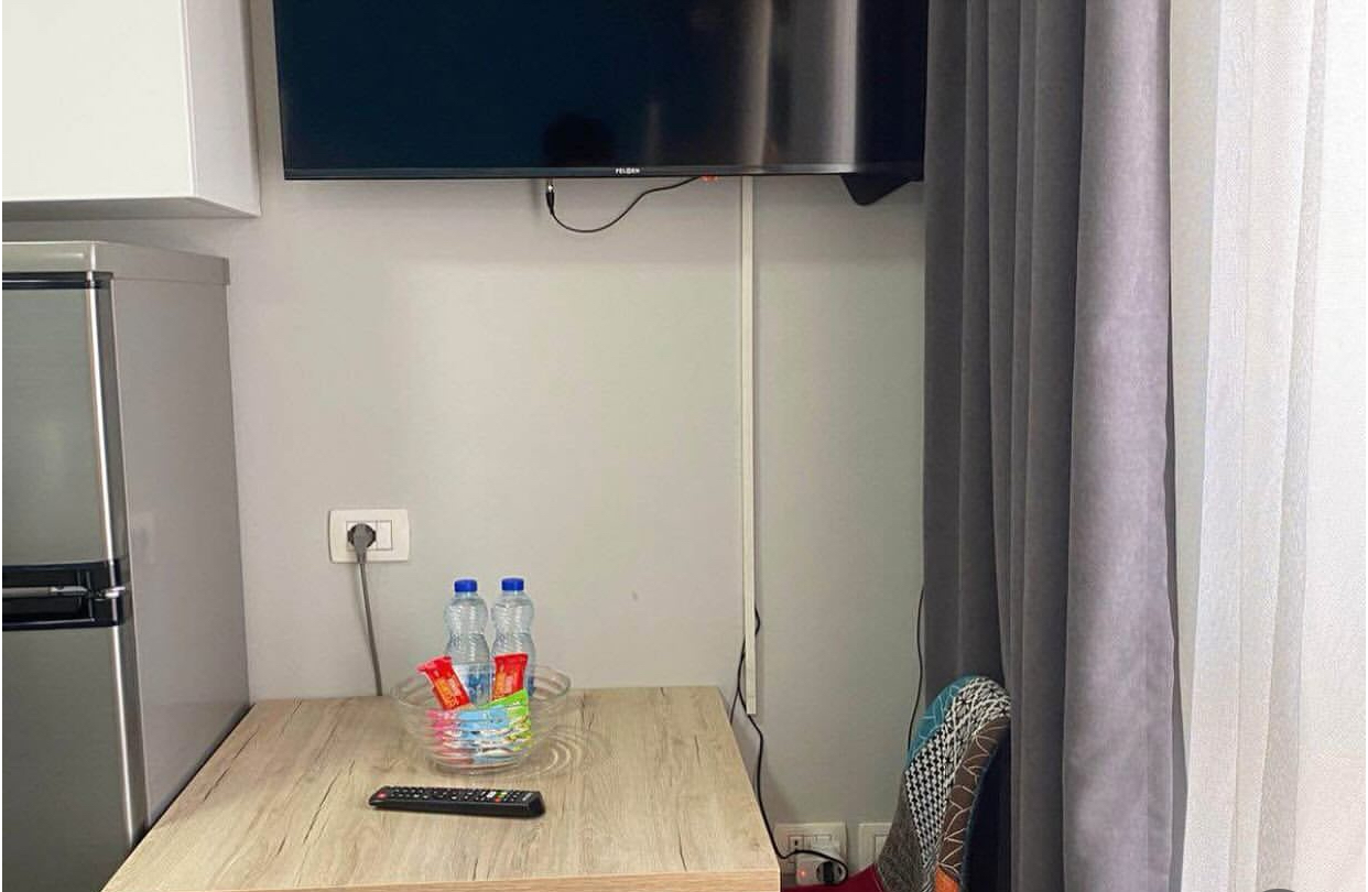 🏡 Jepet Garsioniere me Qera te Farmacia 10, Tiranë