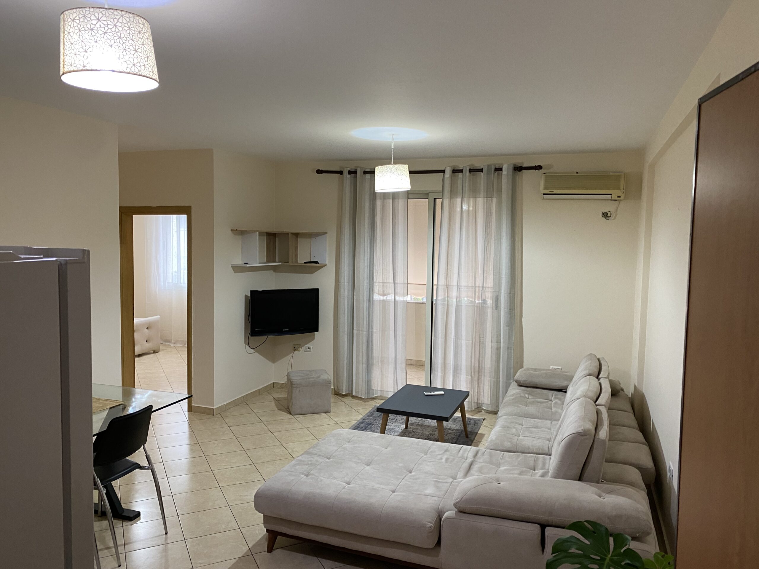 🏡 Jepet Apartament 2+1 me Qera në Don Bosco, Tiranë