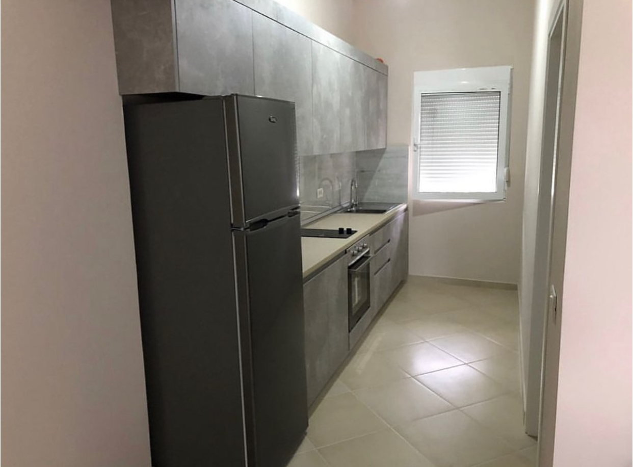 🏡 Jepet me qira Apartament 1+1 përballë me UKT te Misto Mame, Tiranë