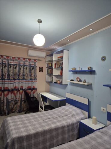 🏡 Jepet Apartament 1+1 me Qira mbi Ish-Tregun Elektrik, Tiranë