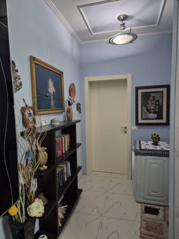 🏡 Jepet Apartament 1+1 me Qira mbi Ish-Tregun Elektrik, Tiranë