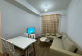 🏠 Jepët Apartament 1+1 me Qera mbi Fushën Ali Demit, (Mangalem 21/Kaimi) Tiranë