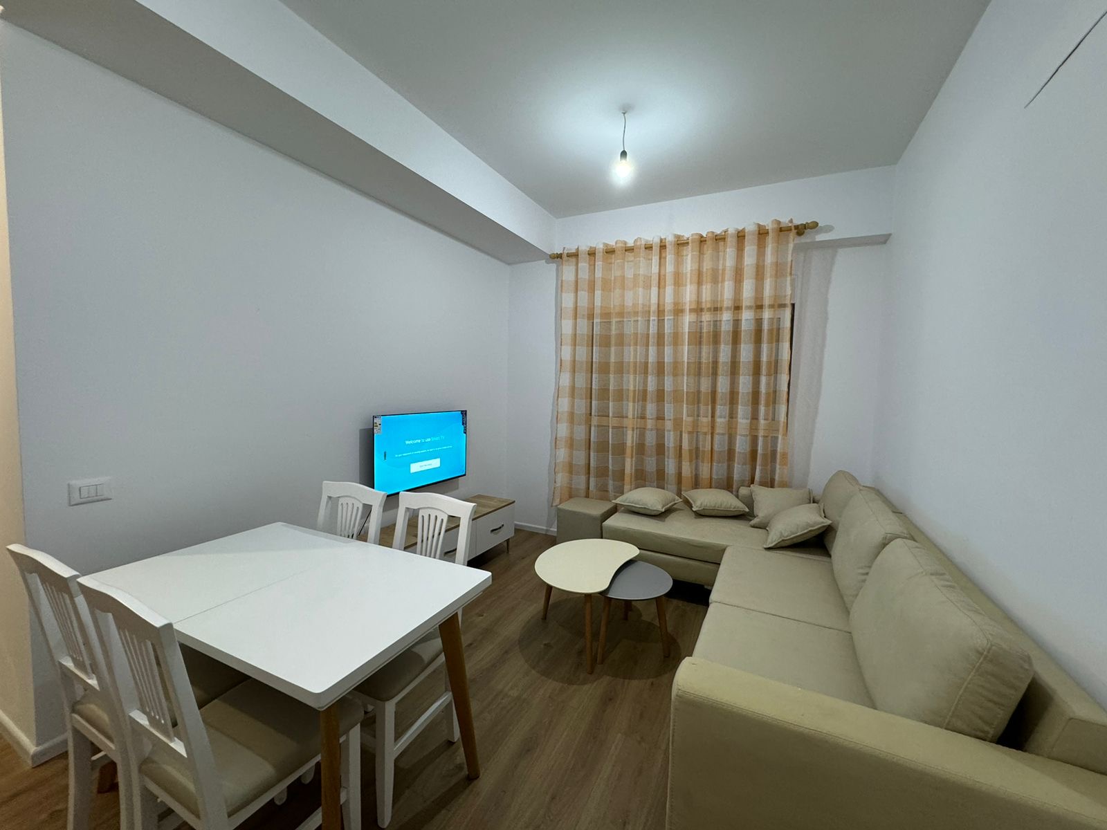 🏠 Jepët Apartament 1+1 me Qera mbi Fushën Ali Demit, (Mangalem 21/Kaimi) Tiranë
