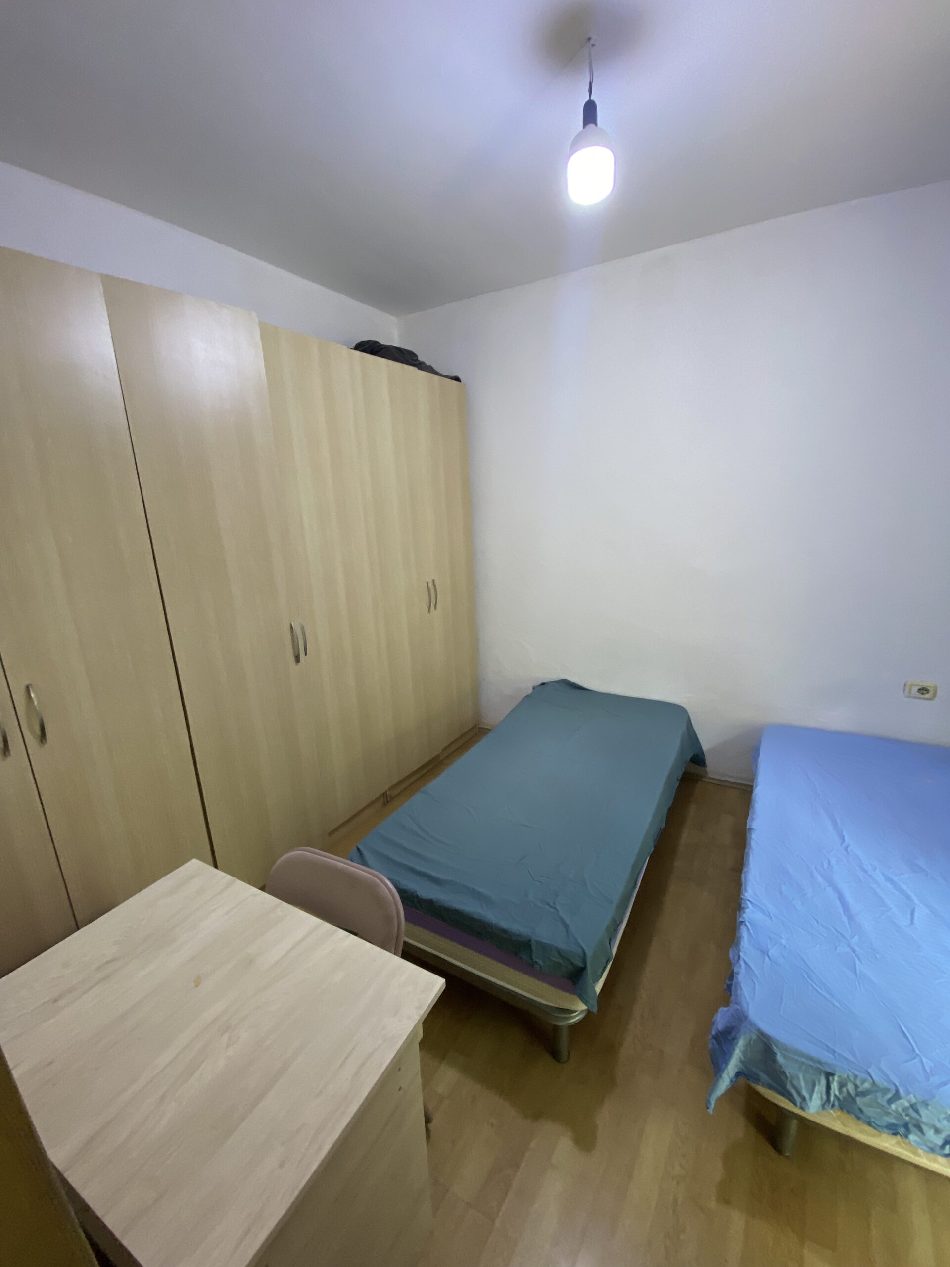 🏡 Jepet Shtëpi 1+1 me Qera te Qytet Studenti, Tiranë