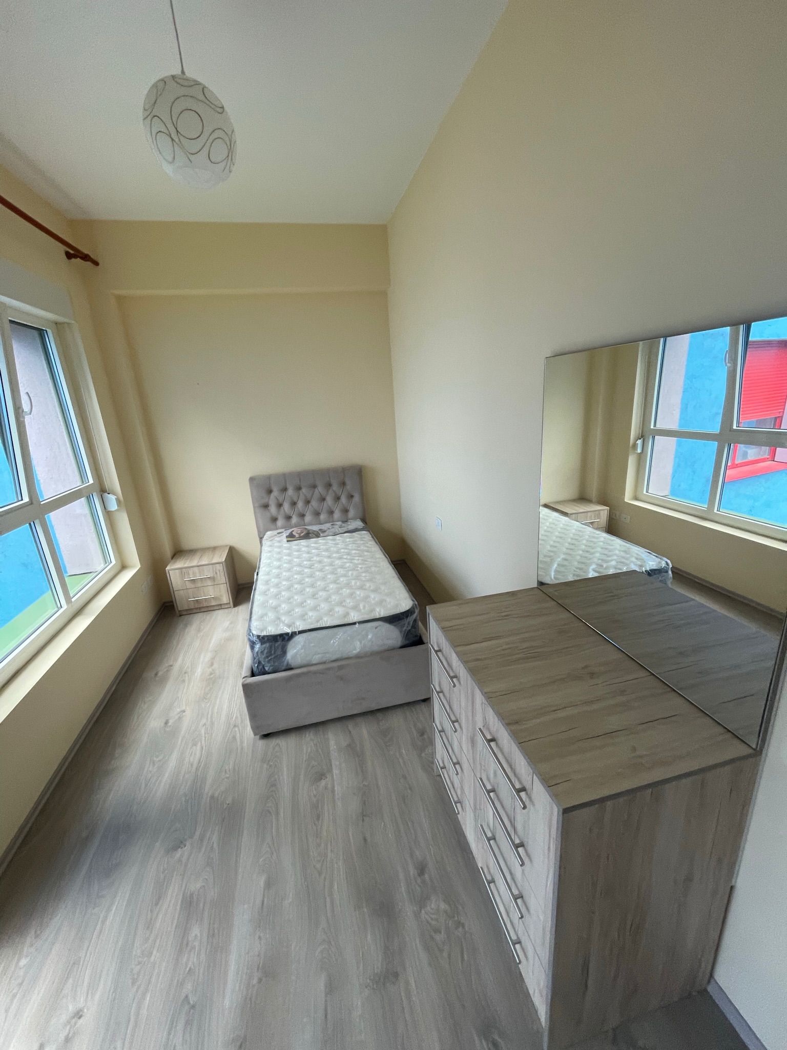 🏠 Jepet Apartament 2+1 me Qera mbi Fushën e Ali Demit, (Mangalem 21) Tiranë