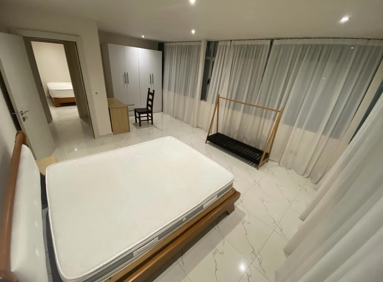 🏠 Jepet Apartament 2+1 me Qira te ish-Tregu Elektrik, Tiranë