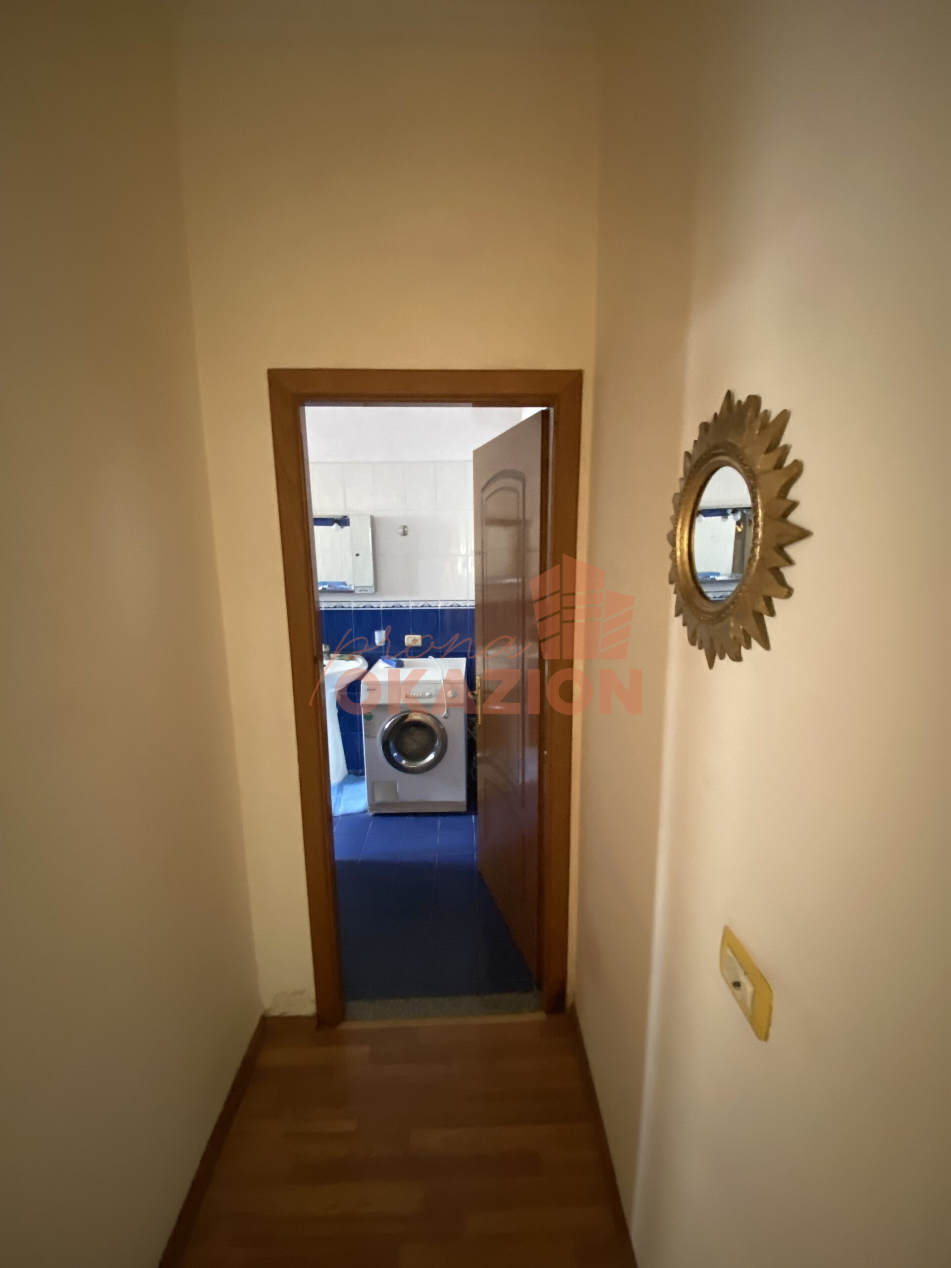 🏠 Jepet me qira apartament 1+1 në Xhamllik, Tiranë